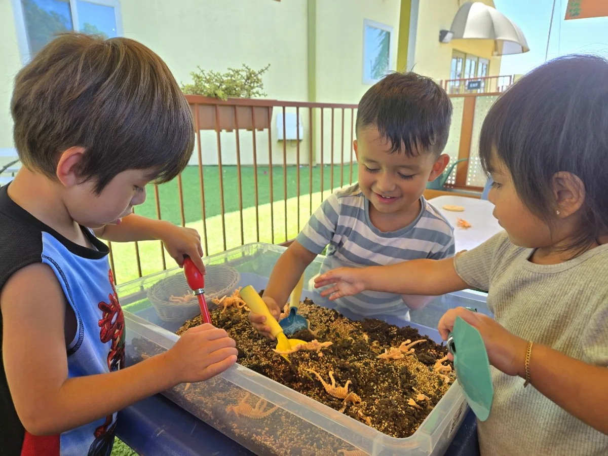 OC Kids Preschool outdoor science program